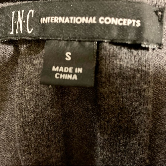 LN INC RIBBED PULL OVER SWEATER. LT-WT. SO CUTE I PURCHASED IN 3 COLORS. - Picture 7 of 8